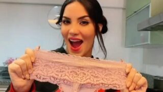 Kimberly Loaiza Pack desnudo