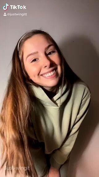 TIK TOK SEXO Tetas hermosas