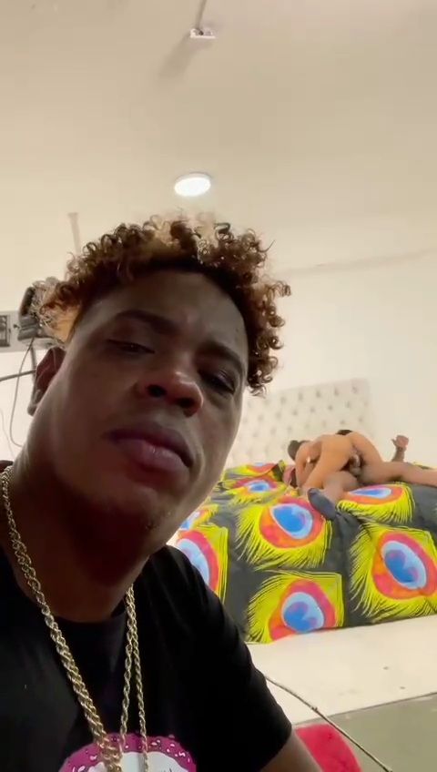 Video porno de grabación de topo de DJ