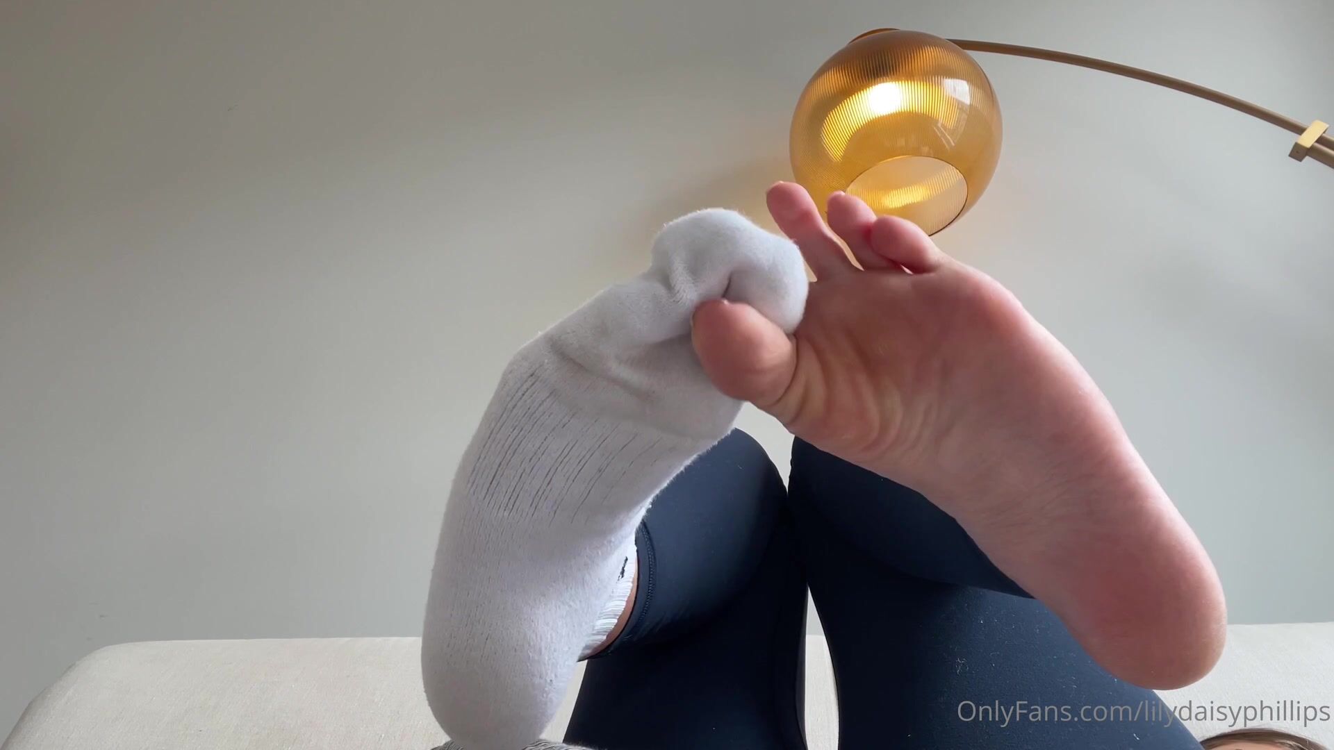 Lillian Phillips Fetiche De Amor De Pies En Casa