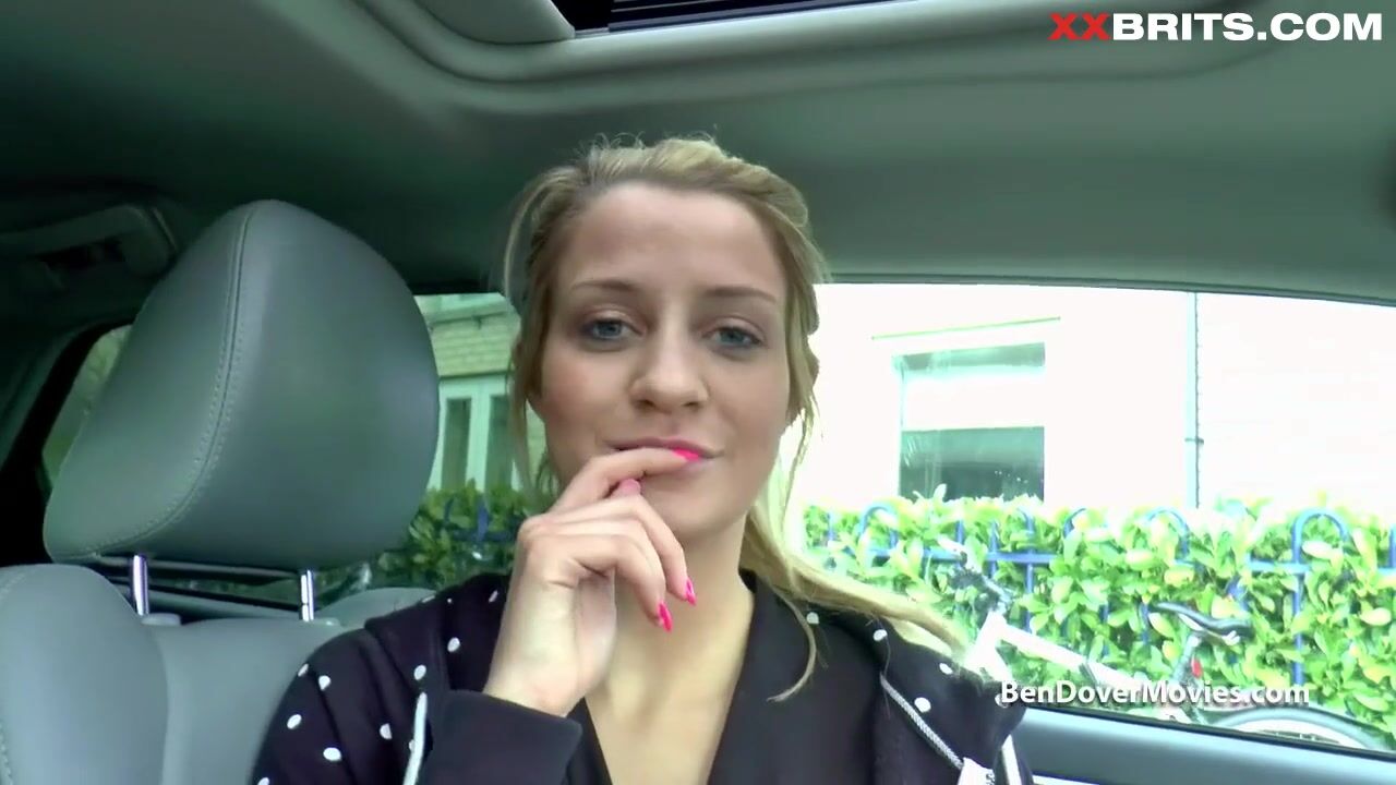 El viejo Ben está listo para matar polluelos jóvenes y duros