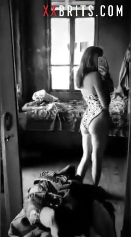 Adolescente británica de 18 años Snapchat desnudándose