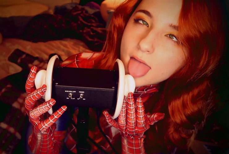 AftynRose ASMR Maryjane Video lamiendo orejas