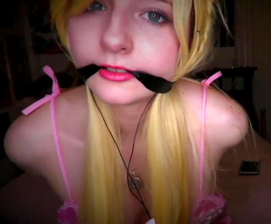 AftynRose ASMR Princesa Playa