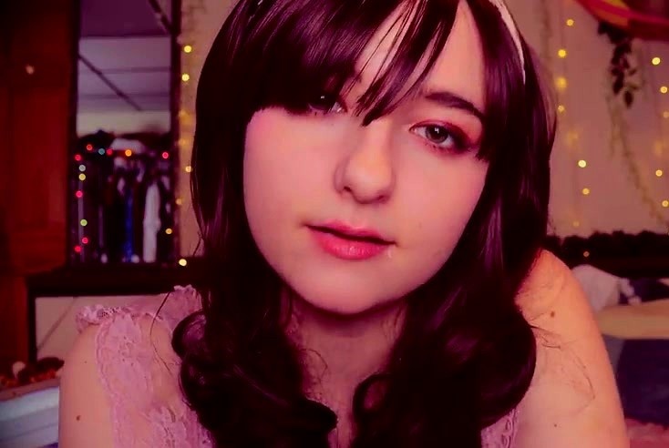 AftynRose ASMR Sweet Maid te ensucia y limpia el video