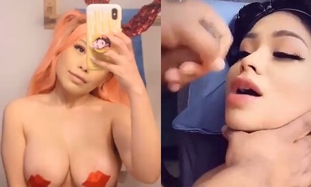 Atascado en la boca – Alva Jay