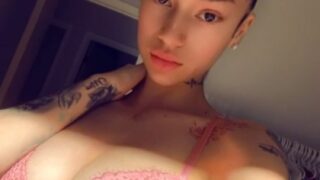 Bhad Bhabie Ropa interior sexy Onlyfans FUGA