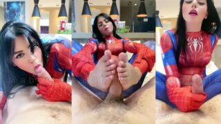 Bianca Alves Spider Girl Mamada Y Paja Con Los Pies Video Descargado