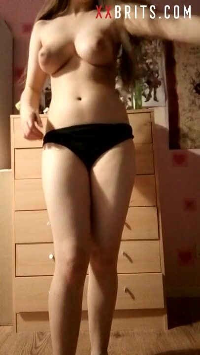 Chav británico tetona se pone divertido