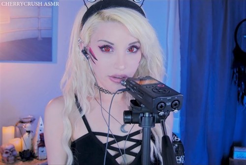 CherryCrush ASMR Vídeo sobre sonidos bucales y comer oídos