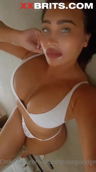 Compilación de fugas de la tetona TOWIE Lauren Goodger Onlyfans