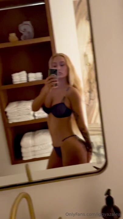 Iggy Azalea Ropa Interior Sexy Se Burlan De Descarga