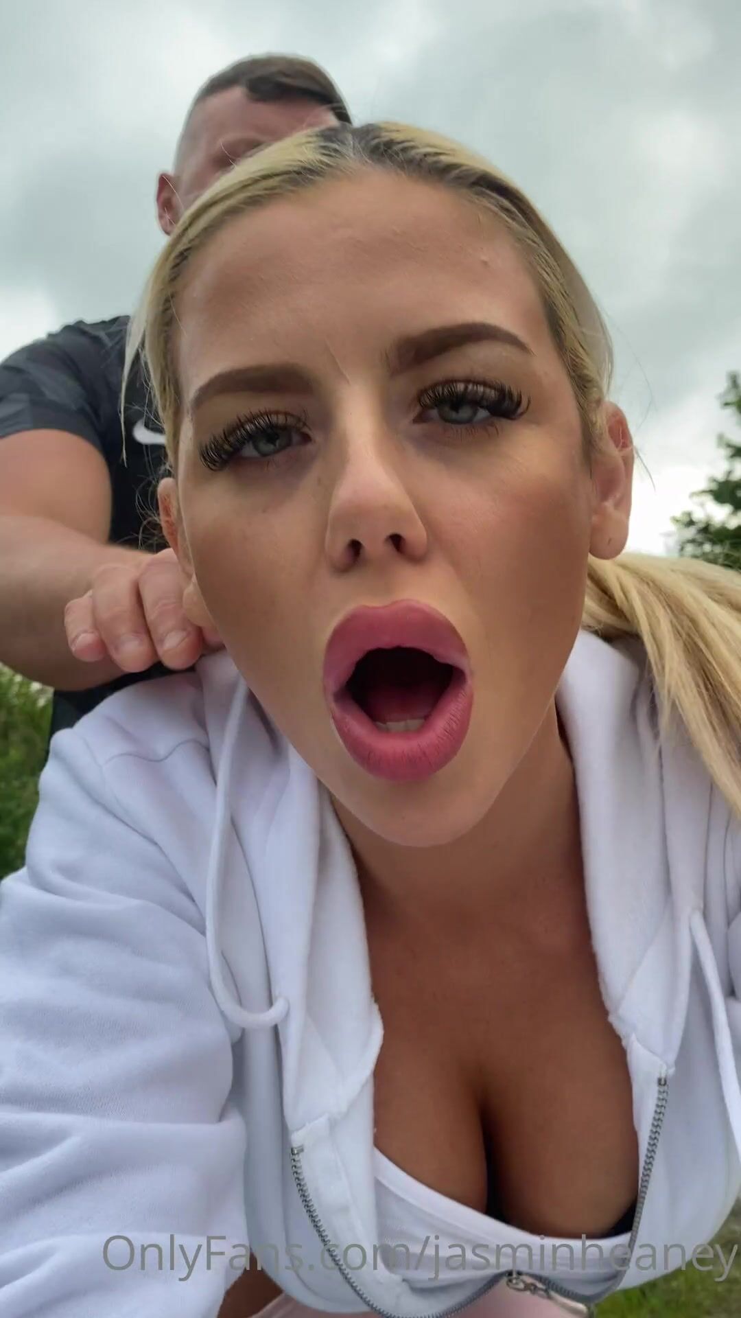 Jasmin Heaney peligroso al aire libre