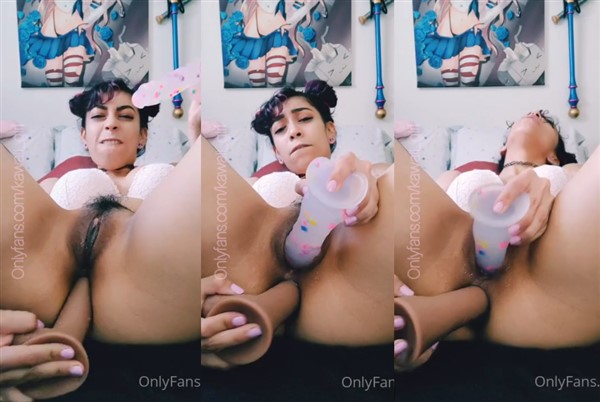 Kawaii_Girl Onlyfans Video de follada con doble consolador