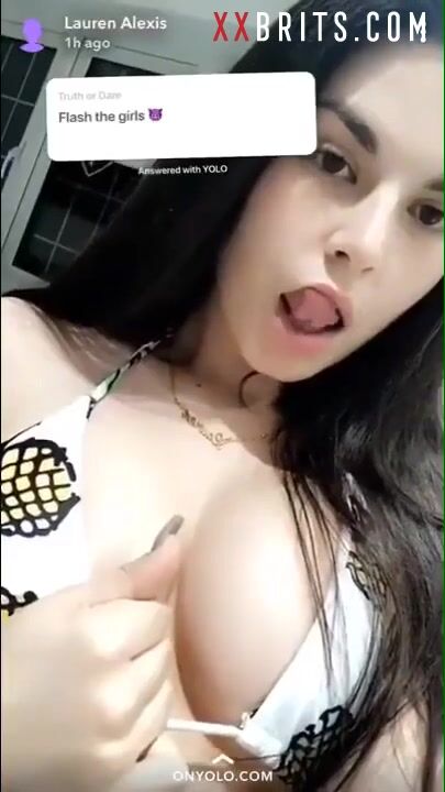 La británica Lauren Alexis Twerking en Snap