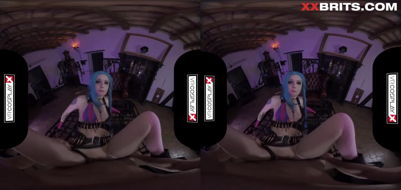 La emo Alessa Savage obtiene lo mejor del porno en realidad virtual