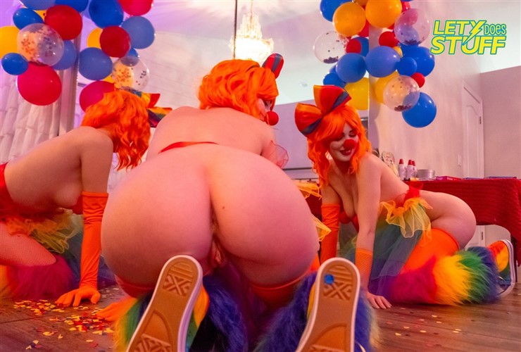 Lety hace sus escenas de desnudos en torno a filtraciones