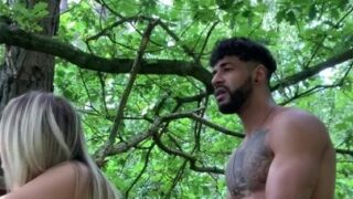 Lillie Lucas lucha en un pueblo inglés