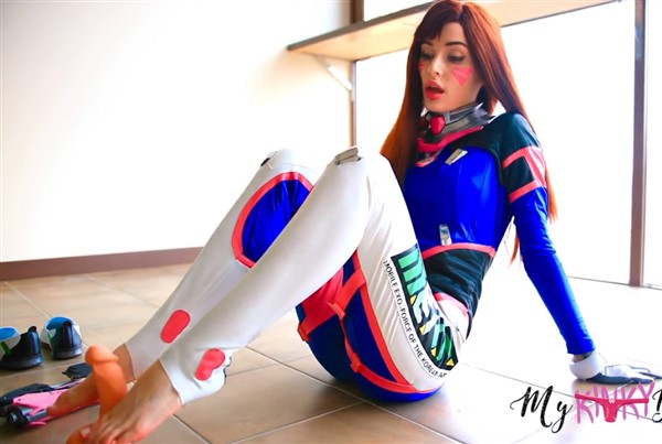 MyKinkyDope DVa OverWatch Cosplay Paja Footjob JOI Video