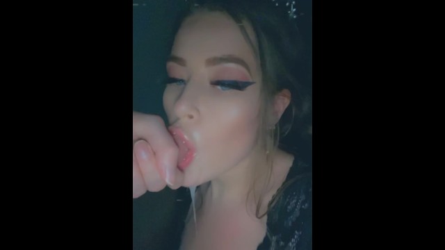 Tragar un pez gordo después de dar una cabeza descuidada