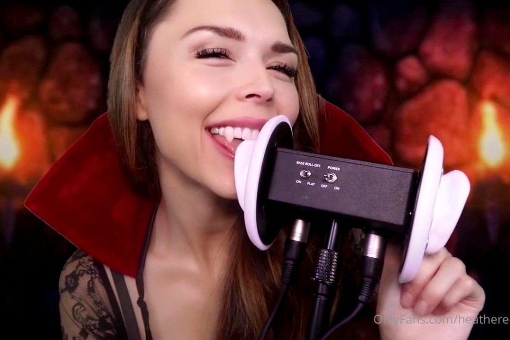 Vídeo de HeatheredEffect ASMR sobre comer orejas de vampiro descargado