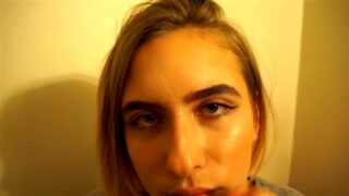 Vídeo de Patreon lamiendo lentes ASMR de Lina Beana
